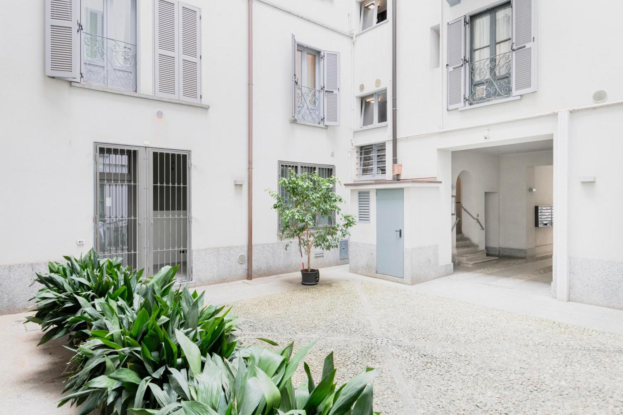 Easylife - Appartamento Elegante Moderno E Accogliente - La Tua Oasi In Citta Milão Exterior foto